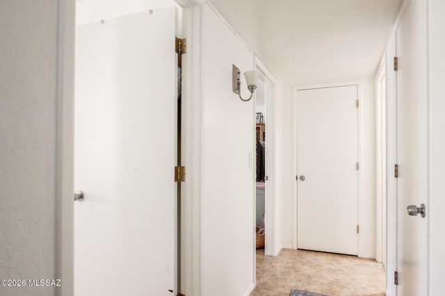 625 S Prudence Rd Apt 203, Tucson, AZ 85710