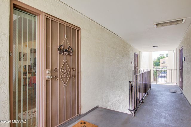 625 S Prudence Rd Apt 203, Tucson, AZ 85710