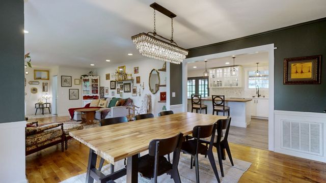 463 Walton Ferry Rd, Hendersonville, TN 37075