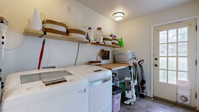 463 Walton Ferry Rd, Hendersonville, TN 37075