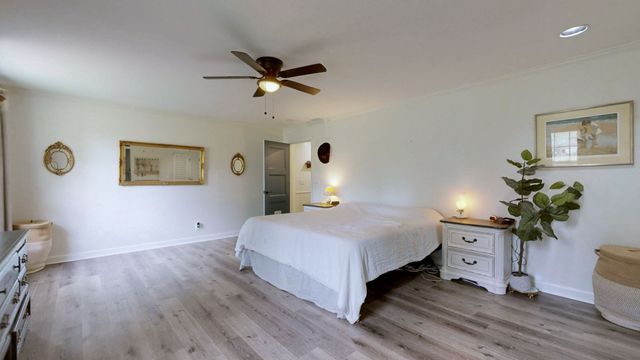 463 Walton Ferry Rd, Hendersonville, TN 37075