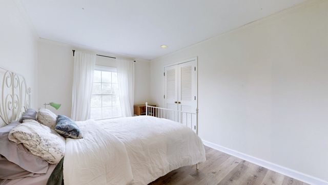 463 Walton Ferry Rd, Hendersonville, TN 37075