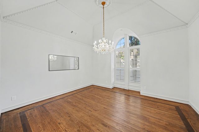 7012 Duffield Drive, Dallas, TX 75248