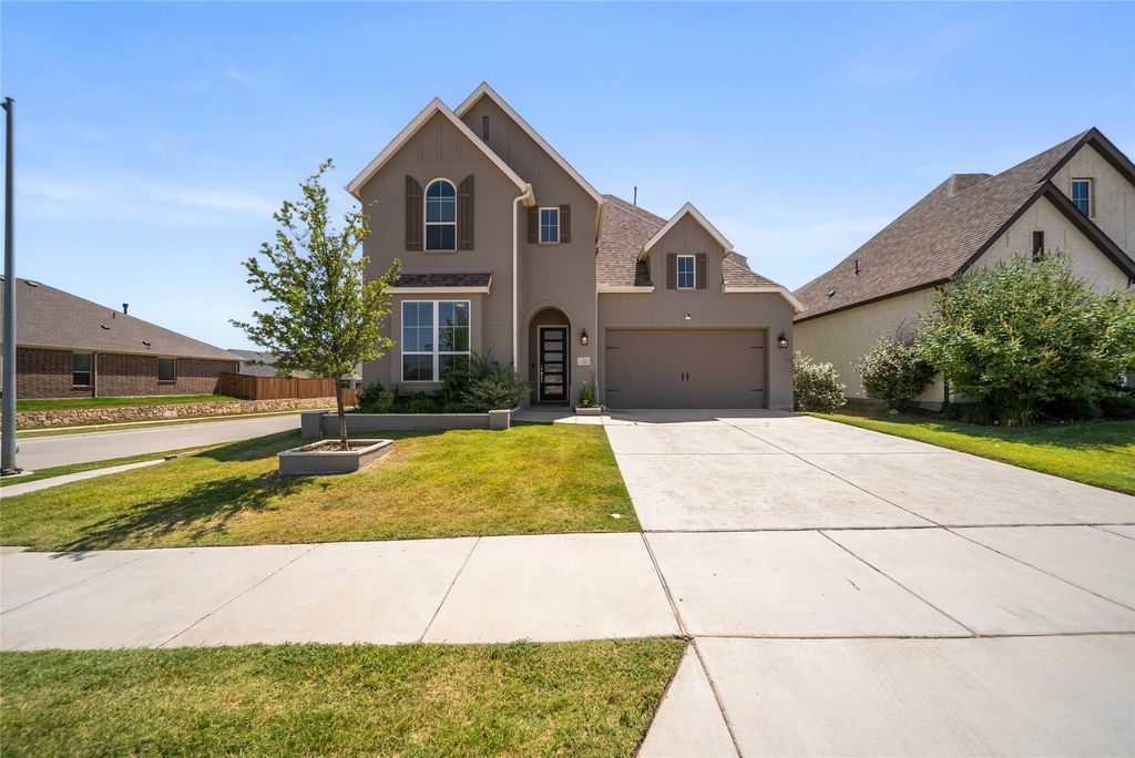 1060 Water Canna Drive, Justin, TX 76247 — exterior