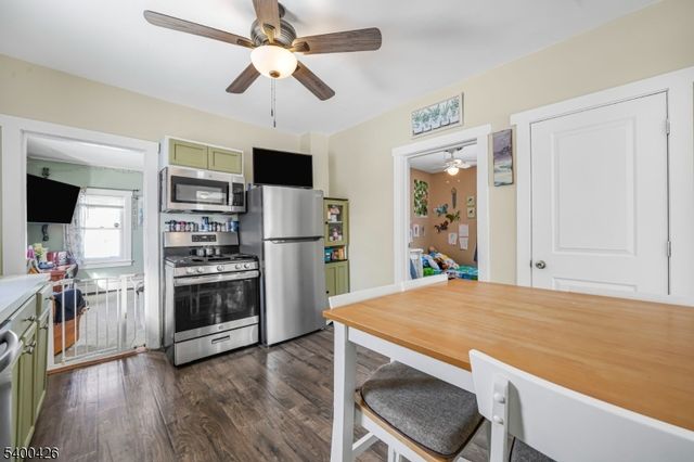 62 High St, Franklin Boro, NJ 07416