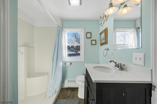 62 High St, Franklin Boro, NJ 07416