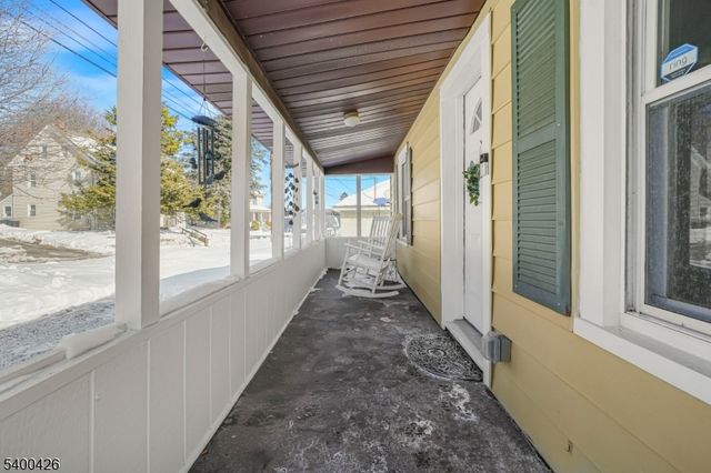 62 High St, Franklin Boro, NJ 07416