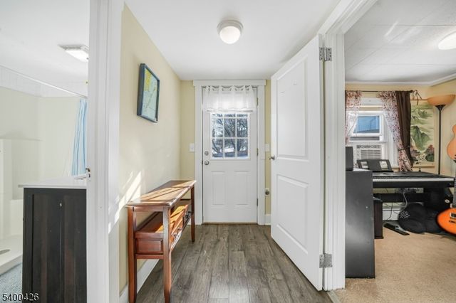 62 High St, Franklin Boro, NJ 07416