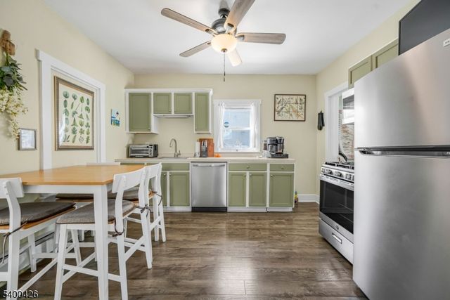 62 High St, Franklin Boro, NJ 07416