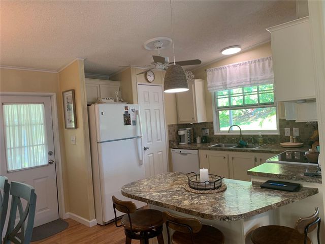 8304 PRINCESS COURT, Palmetto, FL 34221