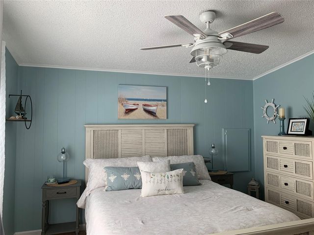 8304 PRINCESS COURT, Palmetto, FL 34221