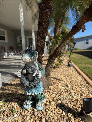 8304 PRINCESS COURT, Palmetto, FL 34221