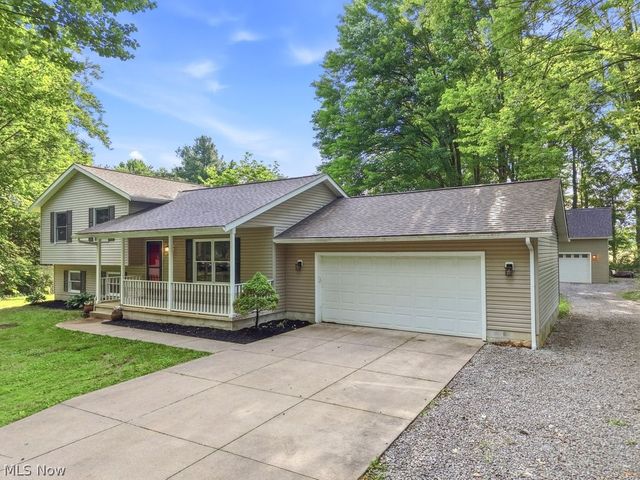 7165 Northview Drive, Wadsworth, OH 44281
