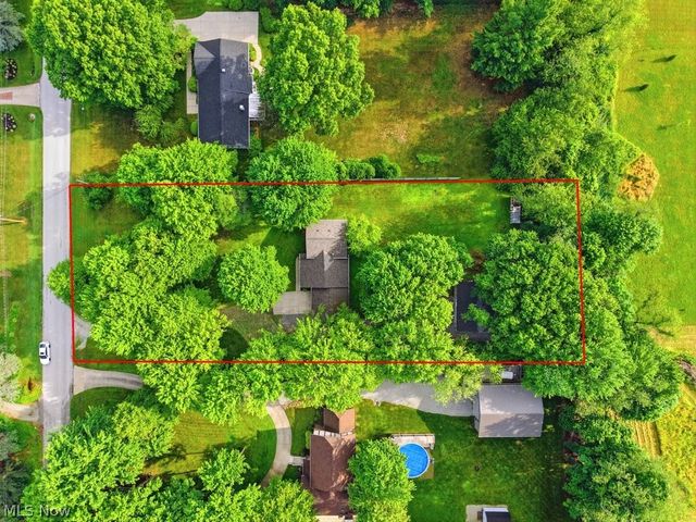 7165 Northview Drive, Wadsworth, OH 44281