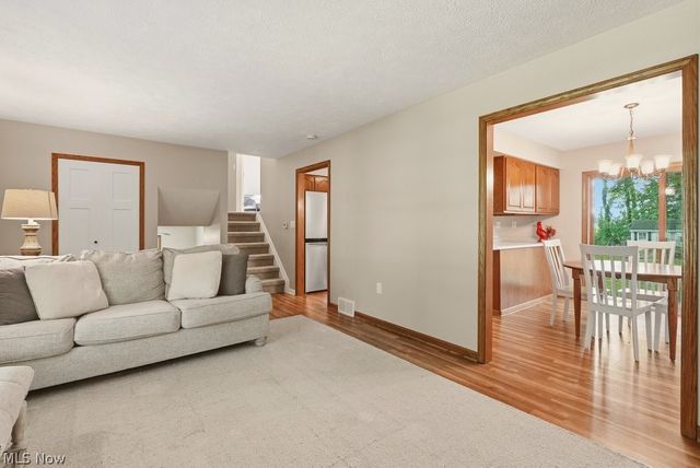 7165 Northview Drive, Wadsworth, OH 44281