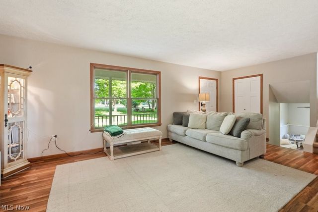 7165 Northview Drive, Wadsworth, OH 44281