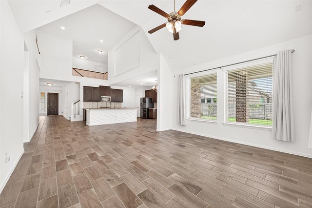 95 Rivercove Lane, Richmond, TX 77406