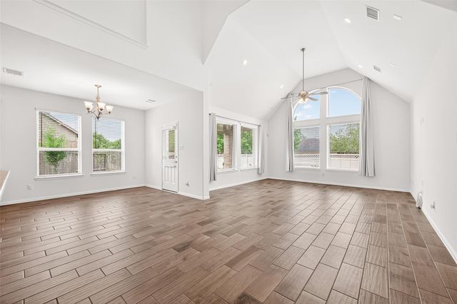 95 Rivercove Lane, Richmond, TX 77406