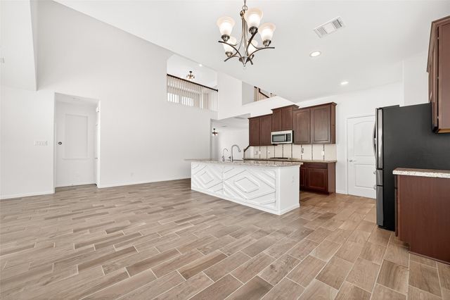 95 Rivercove Lane, Richmond, TX 77406