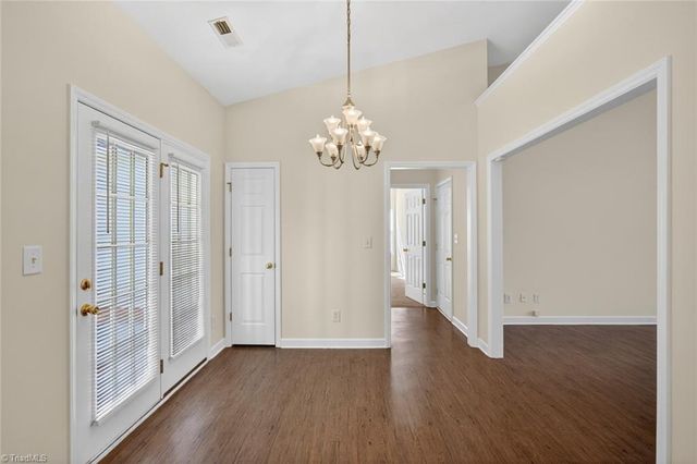 431 Overbrook Meadow Court, Kernersville, NC 27284