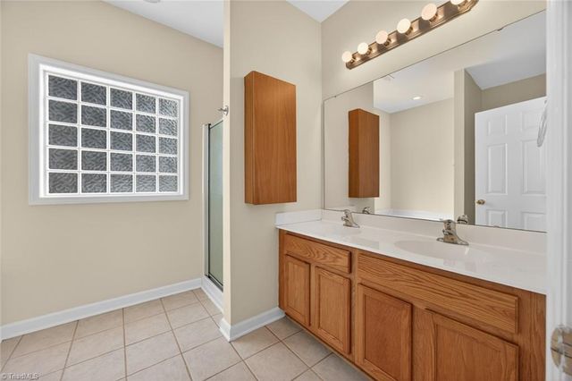 431 Overbrook Meadow Court, Kernersville, NC 27284