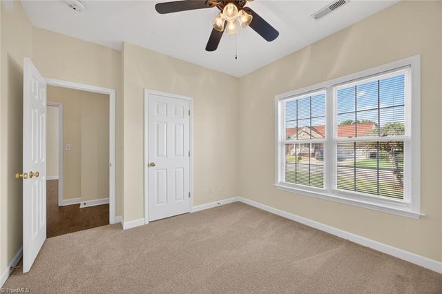 431 Overbrook Meadow Court, Kernersville, NC 27284