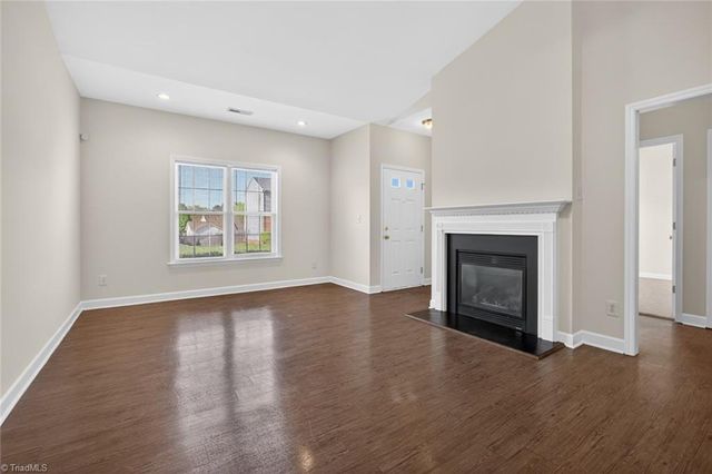 431 Overbrook Meadow Court, Kernersville, NC 27284