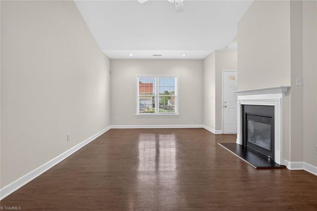 431 Overbrook Meadow Court, Kernersville, NC 27284