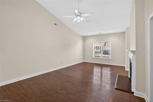 431 Overbrook Meadow Court, Kernersville, NC 27284