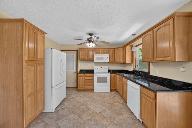 1901 NE 52ND STREET, Ocala, FL 34479