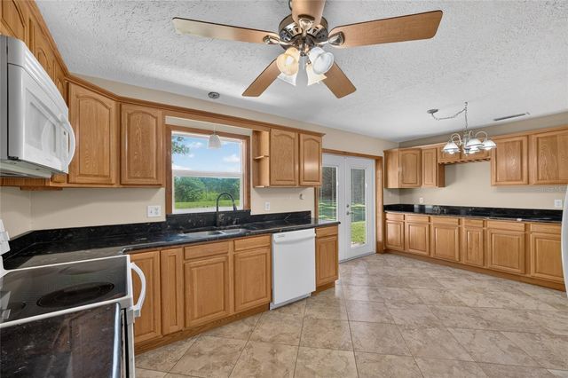 1901 NE 52ND STREET, Ocala, FL 34479
