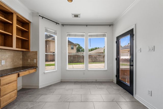 3016 Autumn Creek Drive, Friendswood, TX 77546