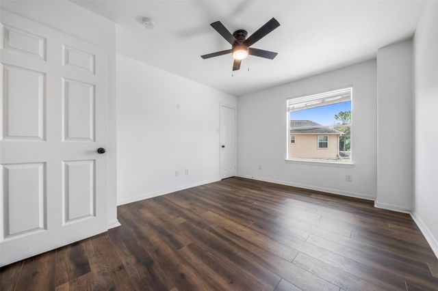 3016 Autumn Creek Drive, Friendswood, TX 77546