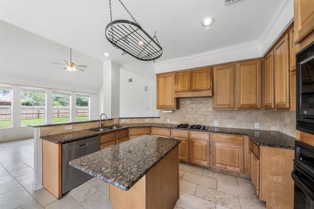 3016 Autumn Creek Drive, Friendswood, TX 77546