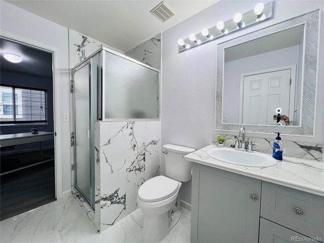 16184 E Hinsdale Ave, Aurora, CO 80016
