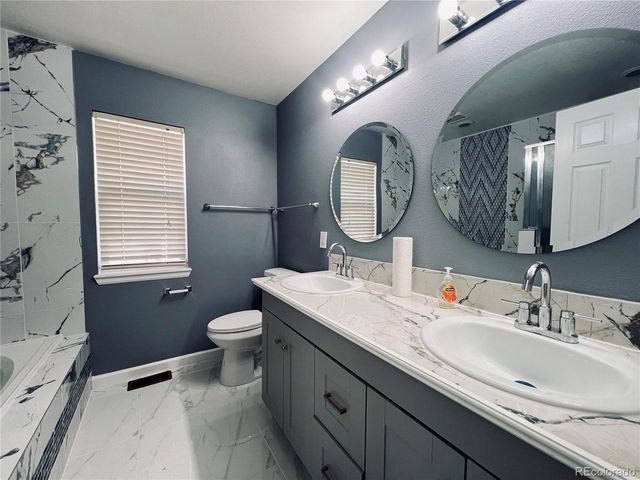 16184 E Hinsdale Ave, Aurora, CO 80016