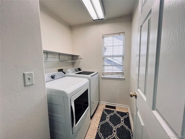 16184 E Hinsdale Ave, Aurora, CO 80016