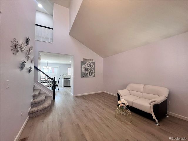 16184 E Hinsdale Ave, Aurora, CO 80016
