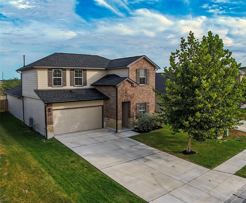 1021 Adler WAY, San Marcos, TX 78666