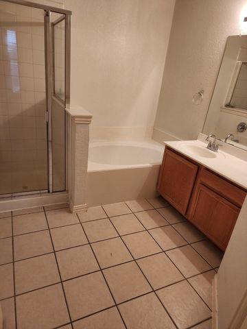 9808 Castlewood Drive, Plano, TX 75025