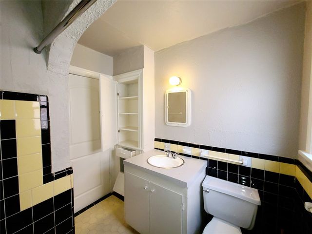 5707 ROSS Avenue, Dallas, TX 75206