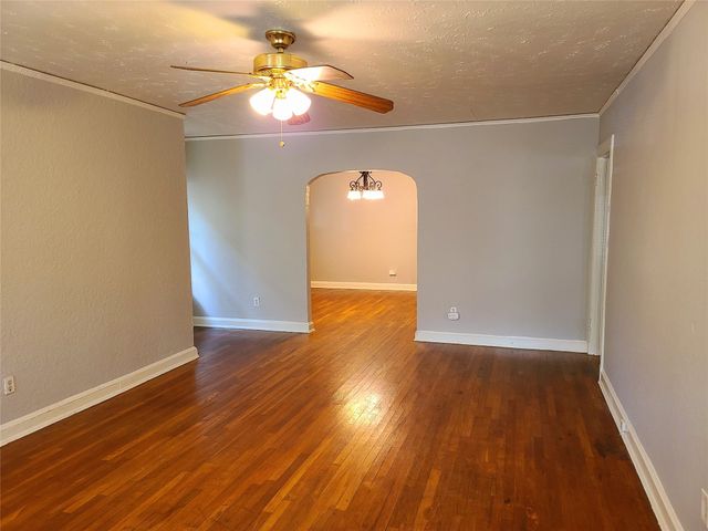 5707 ROSS Avenue, Dallas, TX 75206