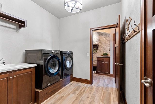 1626 STEINER LANE, Green Bay, WI 54303