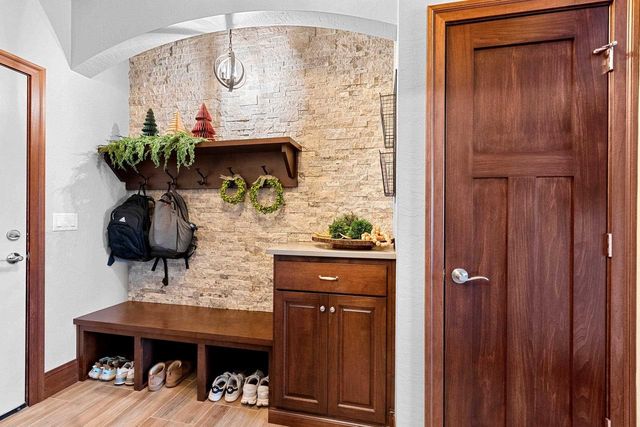 1626 STEINER LANE, Green Bay, WI 54303