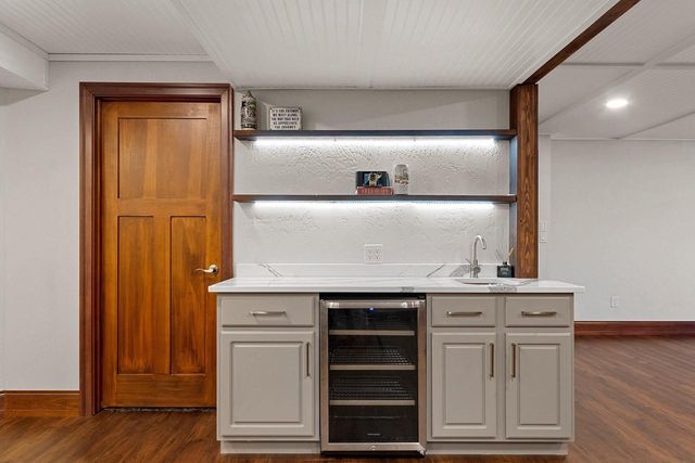 1626 STEINER LANE, Green Bay, WI 54303