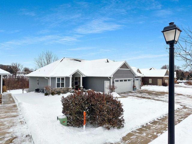 1626 STEINER LANE, Green Bay, WI 54303