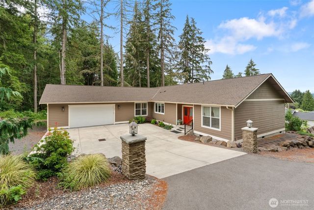 179 Wallace, Chehalis, WA 98532