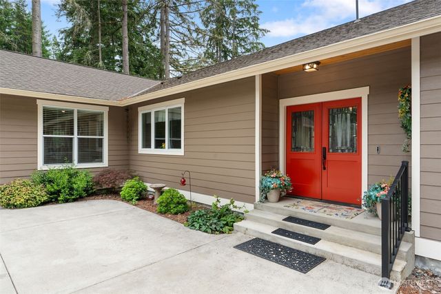 179 Wallace, Chehalis, WA 98532