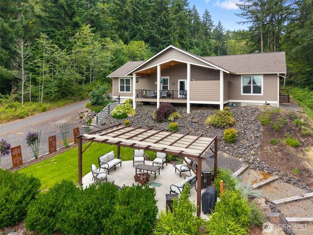 179 Wallace, Chehalis, WA 98532