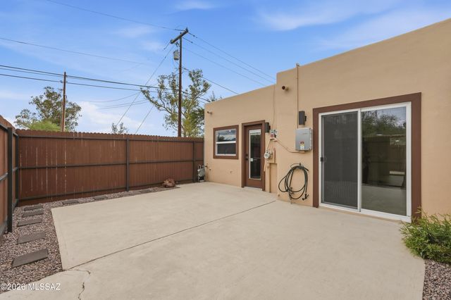 3095 N Sparkman Boulevard, Tucson, AZ 85716